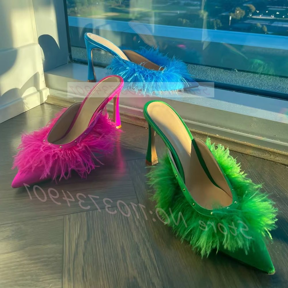 Court Heel Pointed - Kabarık Devekuşu Tüyü Topuklu Terlikler Kadın