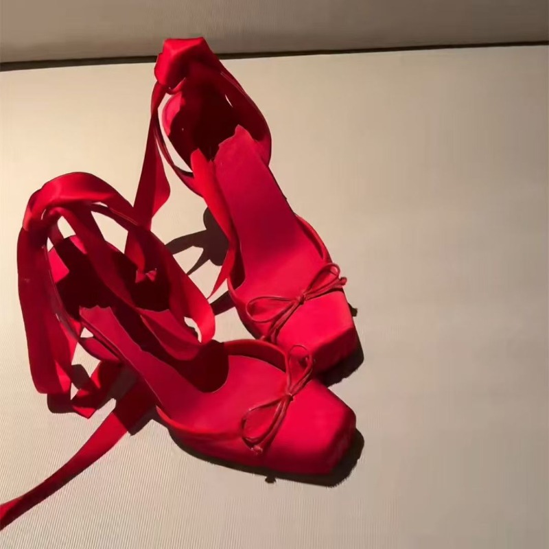 Kırmızı Yüksek Topuklu Ayakkab - Ankle Strap Heels incelemesi ve fiyatı