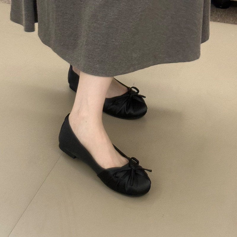 2026 Yeni Fiyonklu Saten Sığ T - Women'S Shoes For Flat Feet incelemesi ve fiyatı