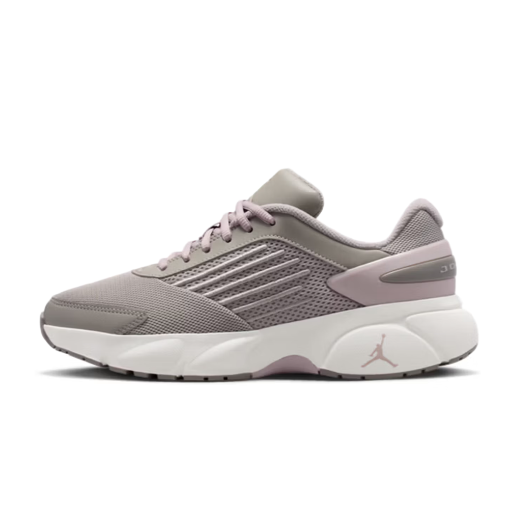 Nike Jordan TRUNNER FLOW: Raha - Women'S Shoes Nike Jordan incelemesi ve fiyatı
