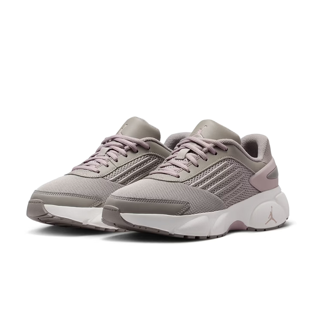 Nike Jordan TRUNNER FLOW: Raha - Women'S Shoes Nike Jordan incelemesi ve fiyatı